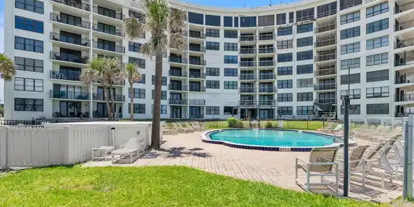 915 OCEAN SHORE BOULEVARD