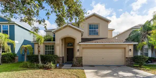 529 VISTA RIDGE DR