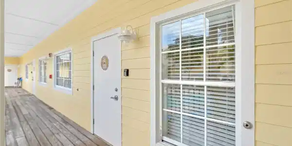 1054 SUN N SEA DRIVE