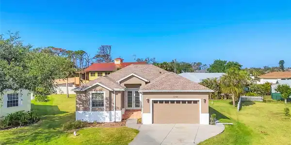 1795 WALDEN COURT