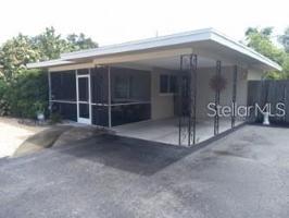 2425 BAYWOOD E