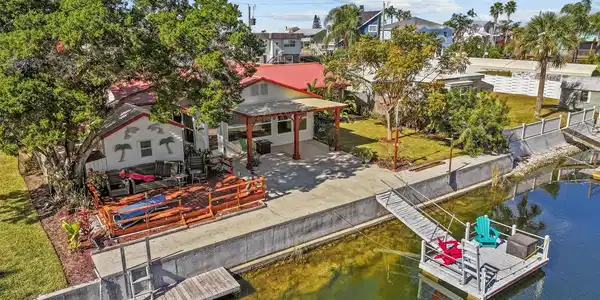 3402 CRAPE MYRTLE DRIVE
