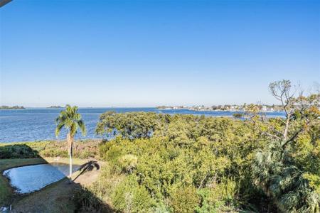 2700 BAYSHORE BOULEVARD