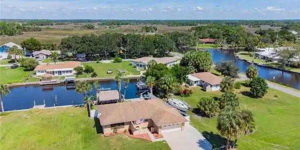 11691 W SUNNYBROOK COURT