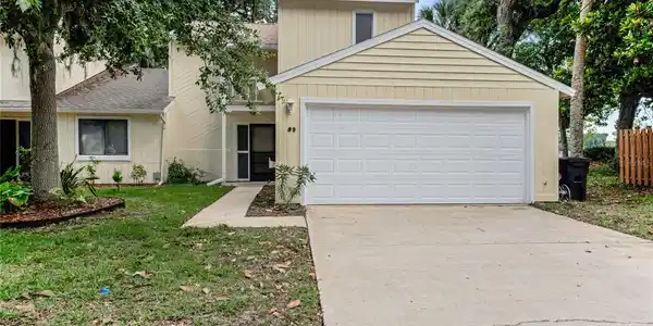 99 NORTHBROOK LANE