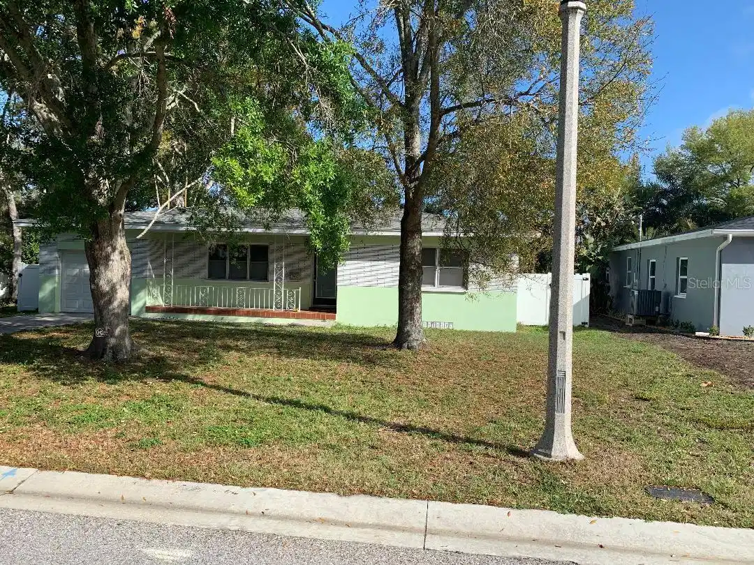 Image 1 Image 1