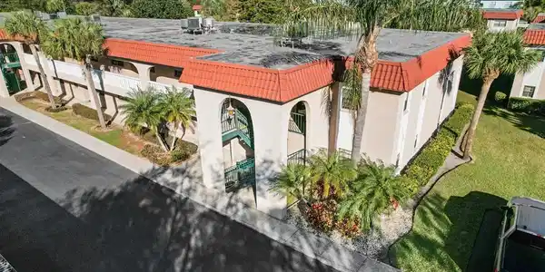 1750 BELLEAIR FOREST