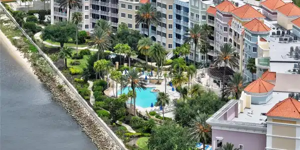 102 YACHT HARBOR DRIVE