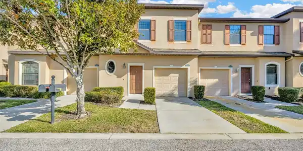 10253 VILLA PALAZZO COURT