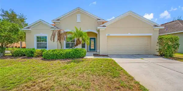 1405 PARKER DEN DRIVE