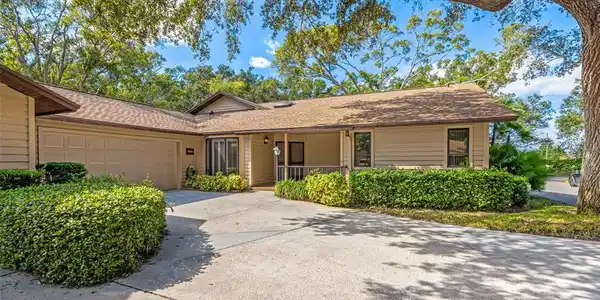 11674 WOODBRIDGE