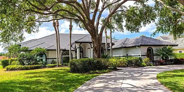600 EAGLE WATCH LANE