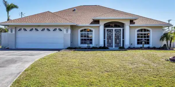 1317 LE PERA ROAD