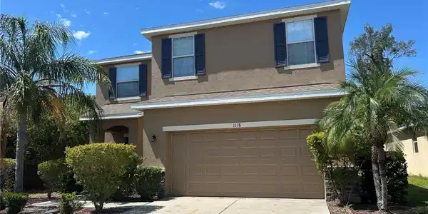 1118 LAUREN MANOR LOOP