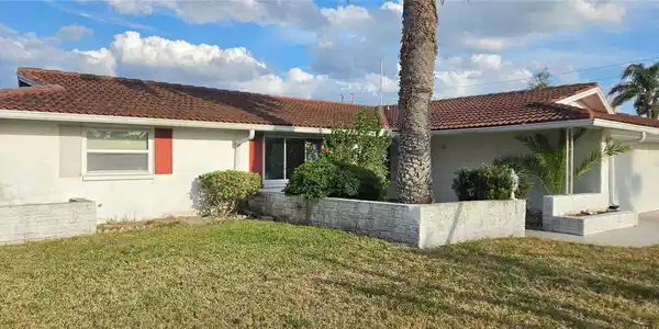 5308 PILOTS PLACE
