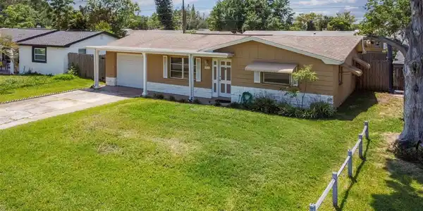3523 KINGSBURY
