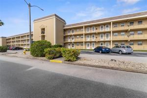 1 BOCA CIEGA POINT