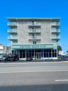 800 N ATLANTIC AVENUE