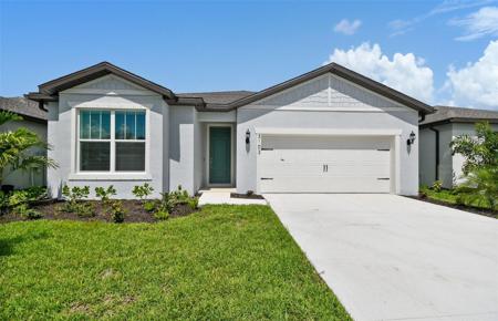3103 61ST E