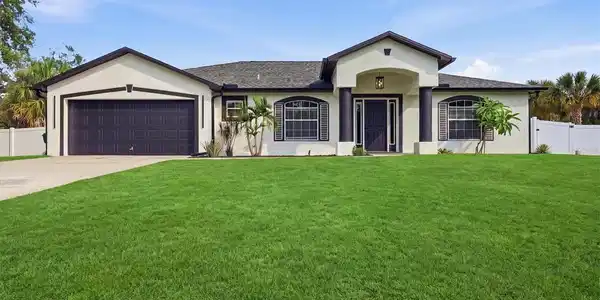 281 PEMBROKE DRIVE