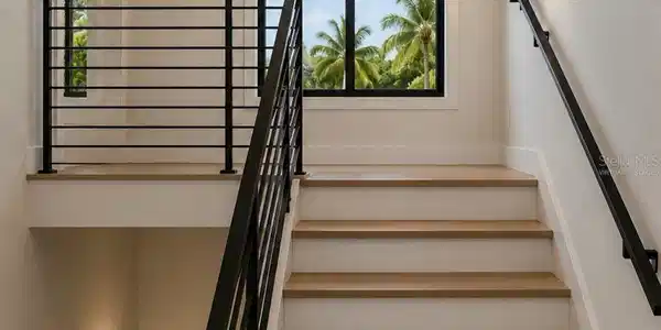 Image 4 Image 4