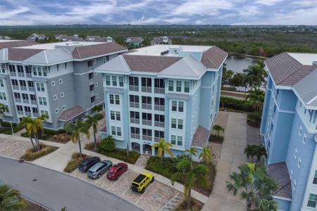 387 ARUBA CIRCLE