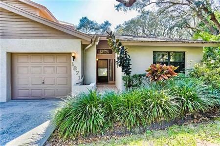 1871 WHISPERING WAY