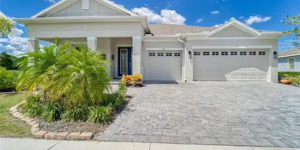 618 MANNS HARBOR