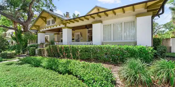 701 S BOULEVARD