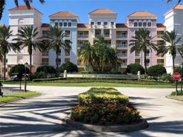 102 YACHT HARBOR DR