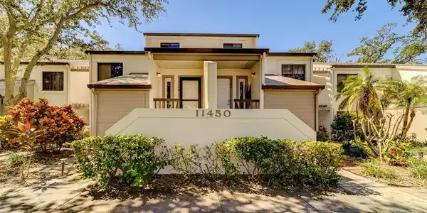 11450 HARBOR