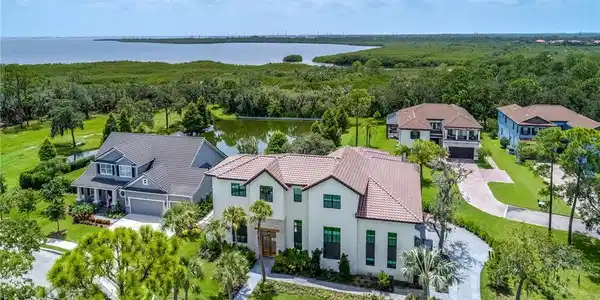 7824 MARSH POINTE