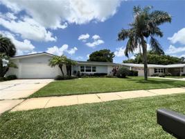 1360 SUMMERLIN