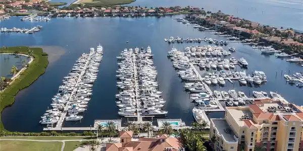 102 RIVIERA DUNES