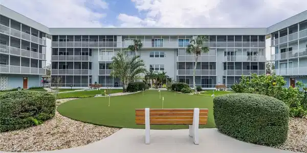 315 CAUSEWAY