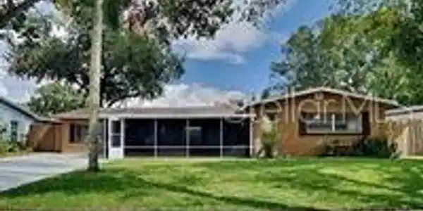 325 SHORE E
