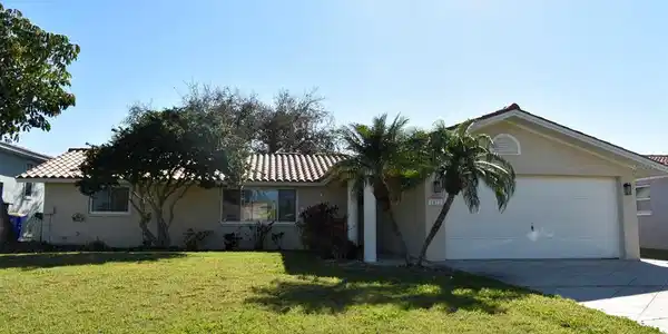 3872 TOPSAIL