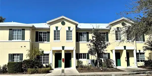 238 CAPE HARBOUR