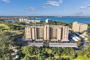 2621 COVE CAY