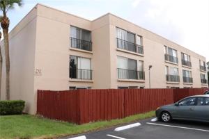 2763 WOODGATE