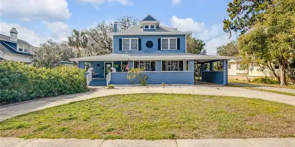 1114 MAGNOLIA