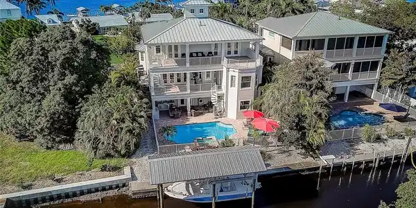 3511 SHELL POINT