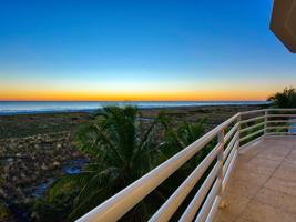 648 BEACH