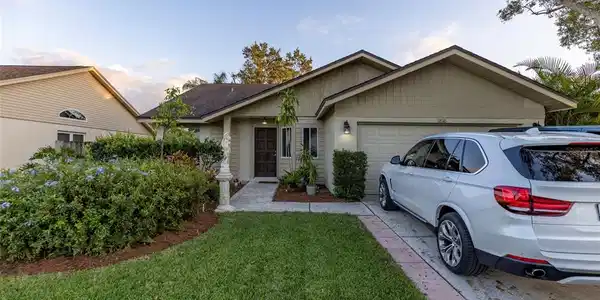 12010 MISTY BROOK
