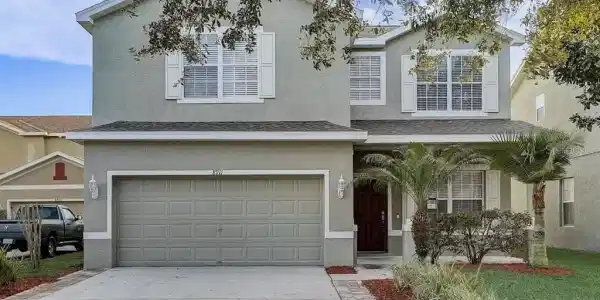8911 GRAND BAYOU