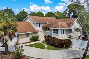 814 RIVERSIDE