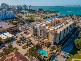1064 N TAMIAMI TRAIL