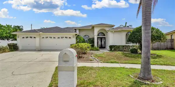 10209 LOCKWOOD PINES