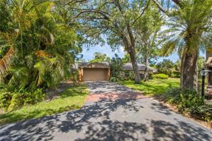 6116 WILLOW OAK