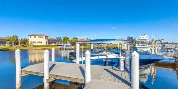 11724 RIVE ISLE